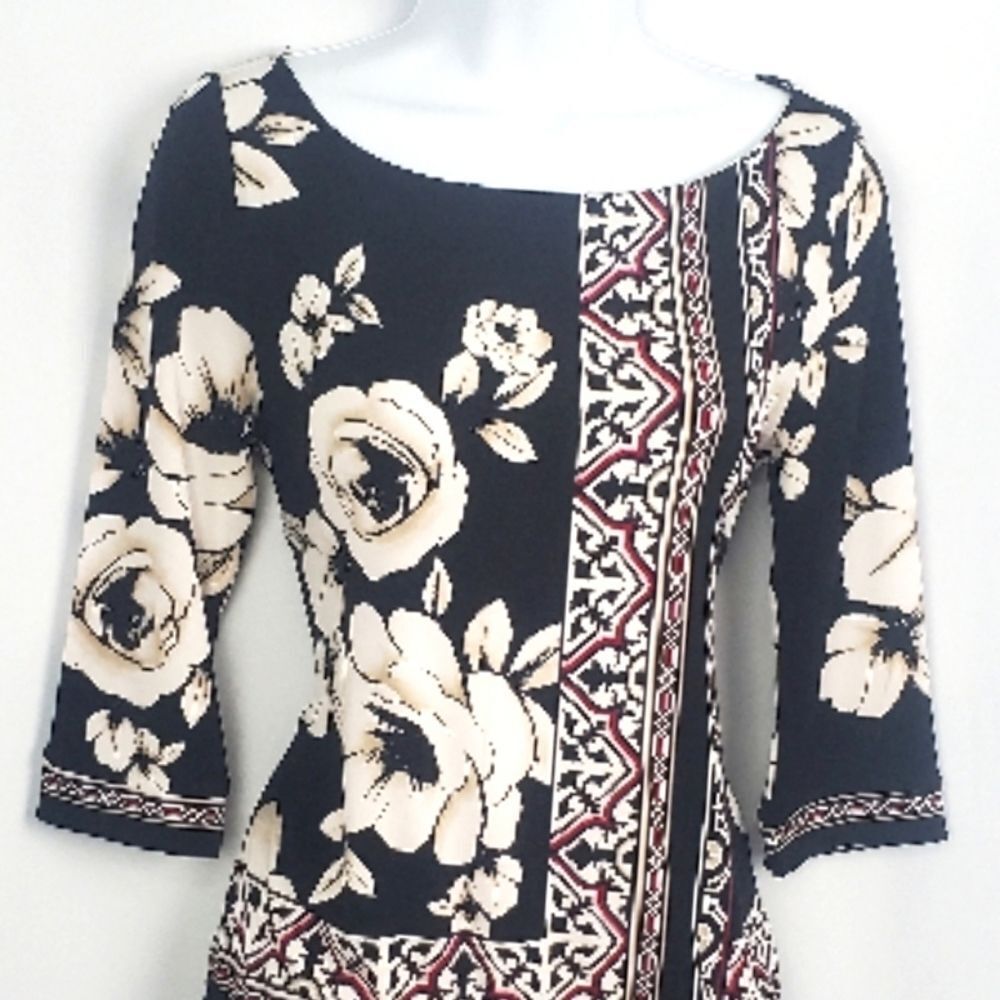 WHITE HOUSE BLACK MARKET Dress
